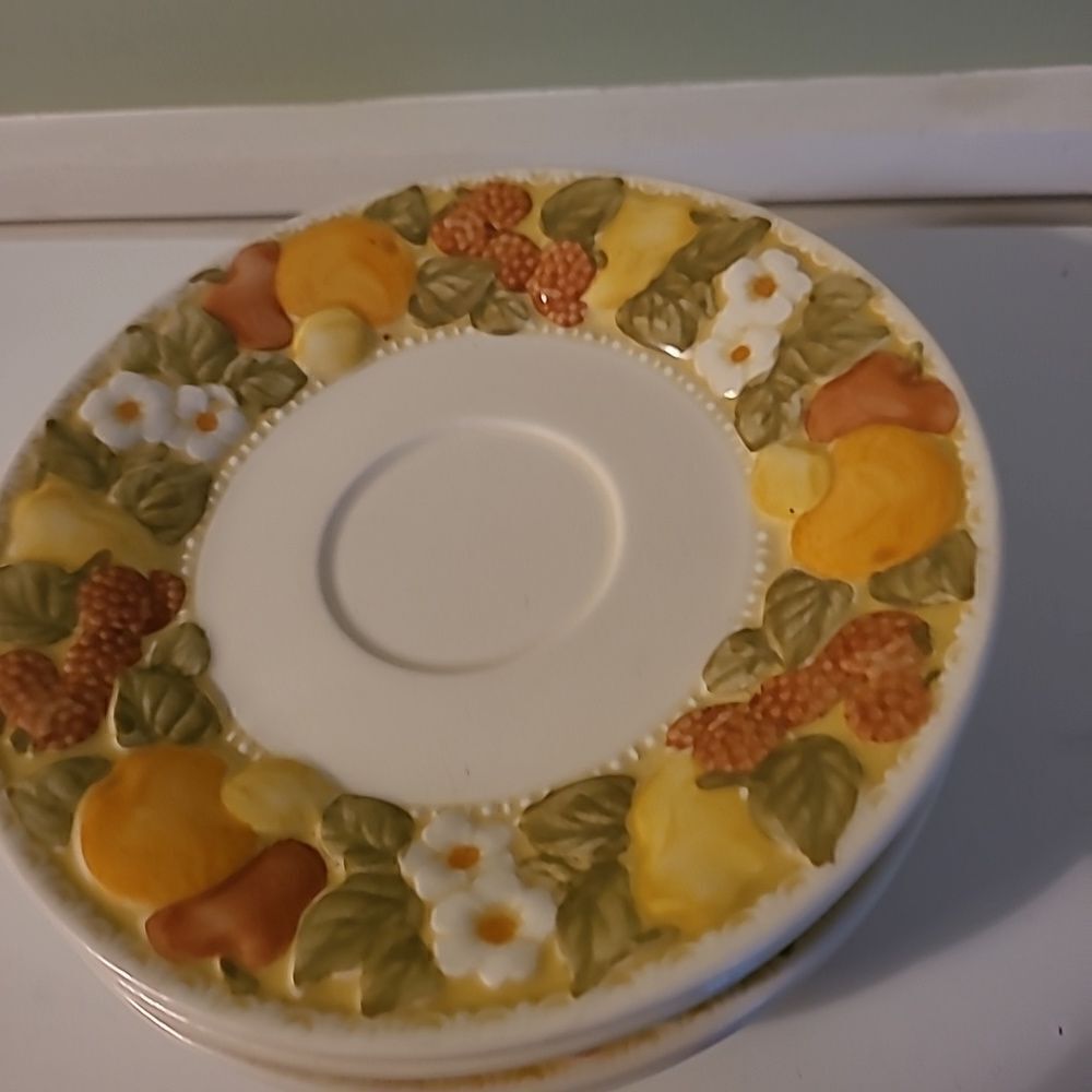 Set of Four Metlox Saucers